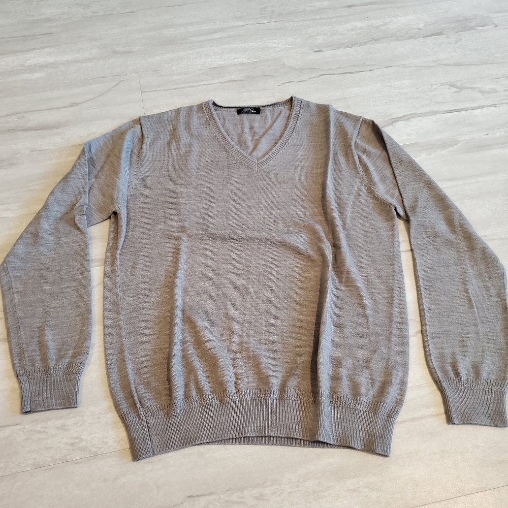 SPAO Men's V-neck knit sweater